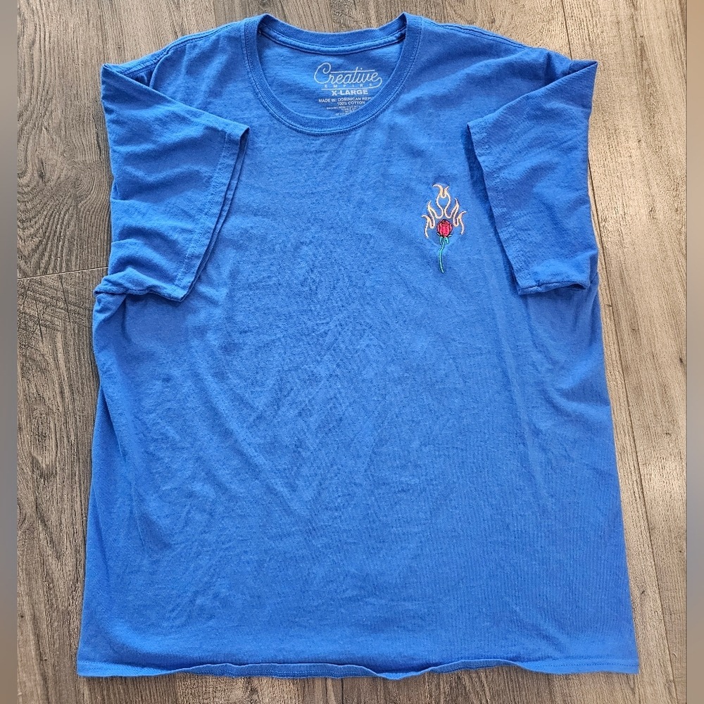 Mens Blue T-Shirt XL‎ Embroidered Rose on Fire Graphic Tee 100% Cotton Spring